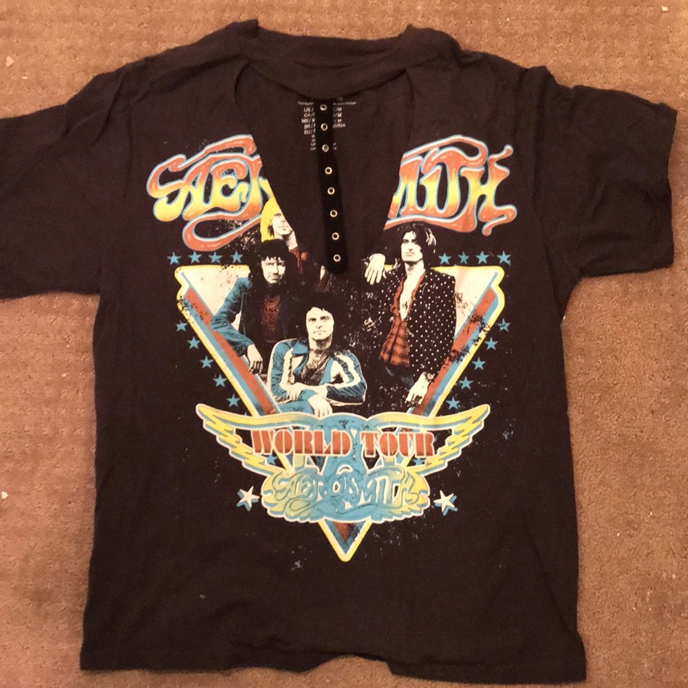 Aerosmith v neck band tee